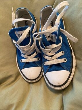 Blue Converse Boys 11